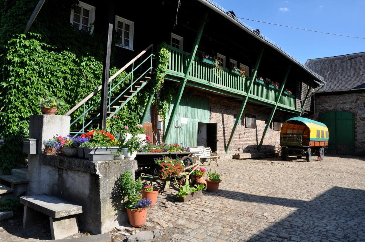 Landhotel Rueckerhof Welschneudorf Exterior photo